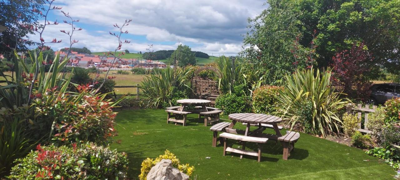 Meadow Farm Redditch By Marstons Inns 외부 사진