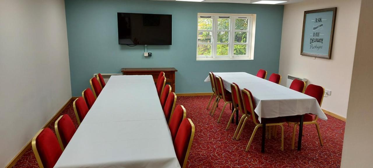 Meadow Farm Redditch By Marstons Inns 외부 사진