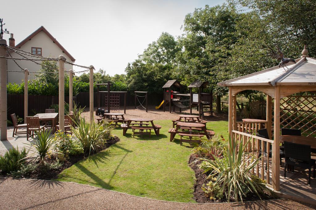 Meadow Farm Redditch By Marstons Inns 외부 사진