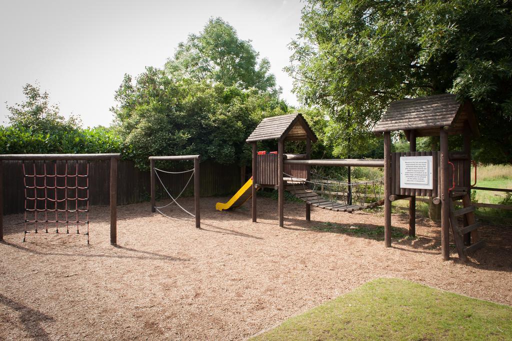 Meadow Farm Redditch By Marstons Inns 외부 사진